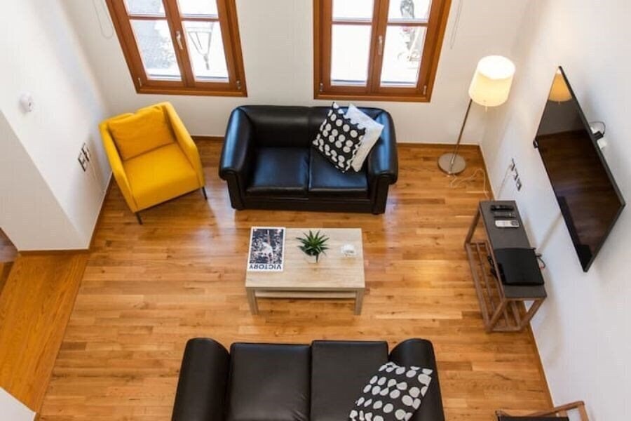 Готель Agora Suites 3*